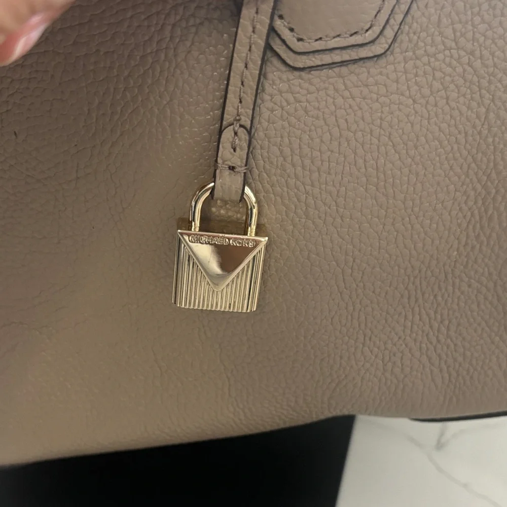 Michael Kors Mercer Pebbled Leather Crossbody Taupe Satchel with Gold Accents